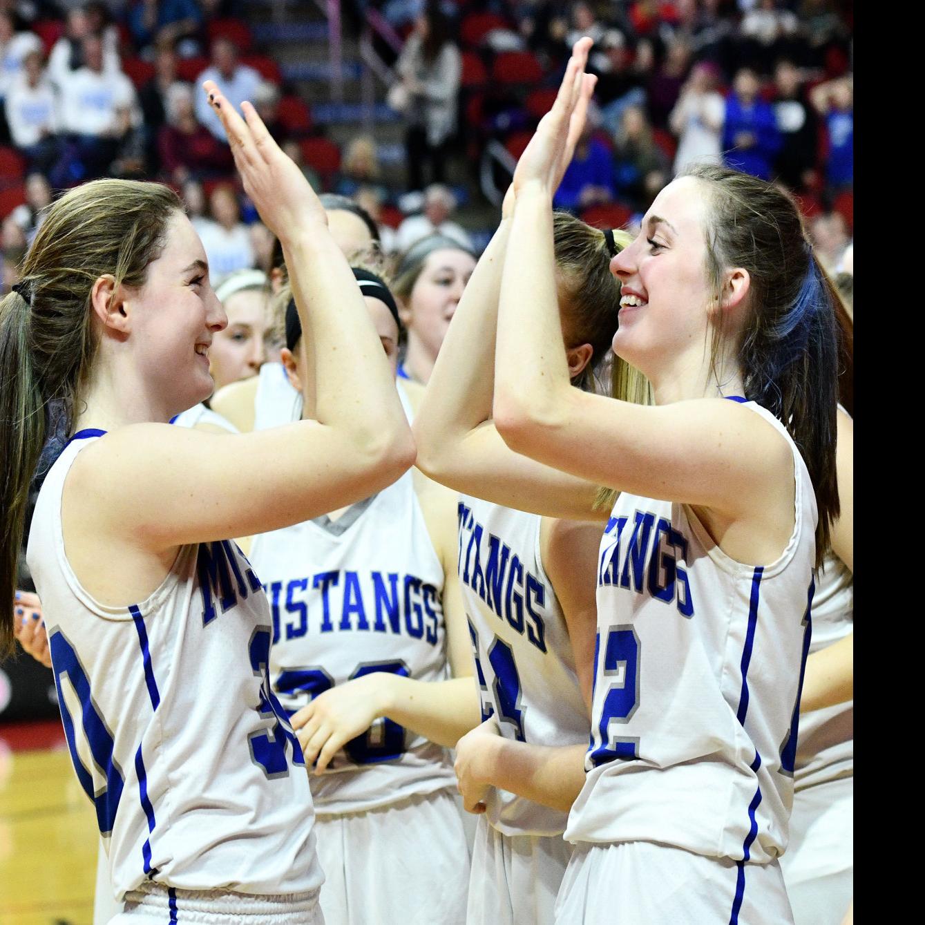 Newell Fonda Girls Returns To Ighsau 1a Title Game High School