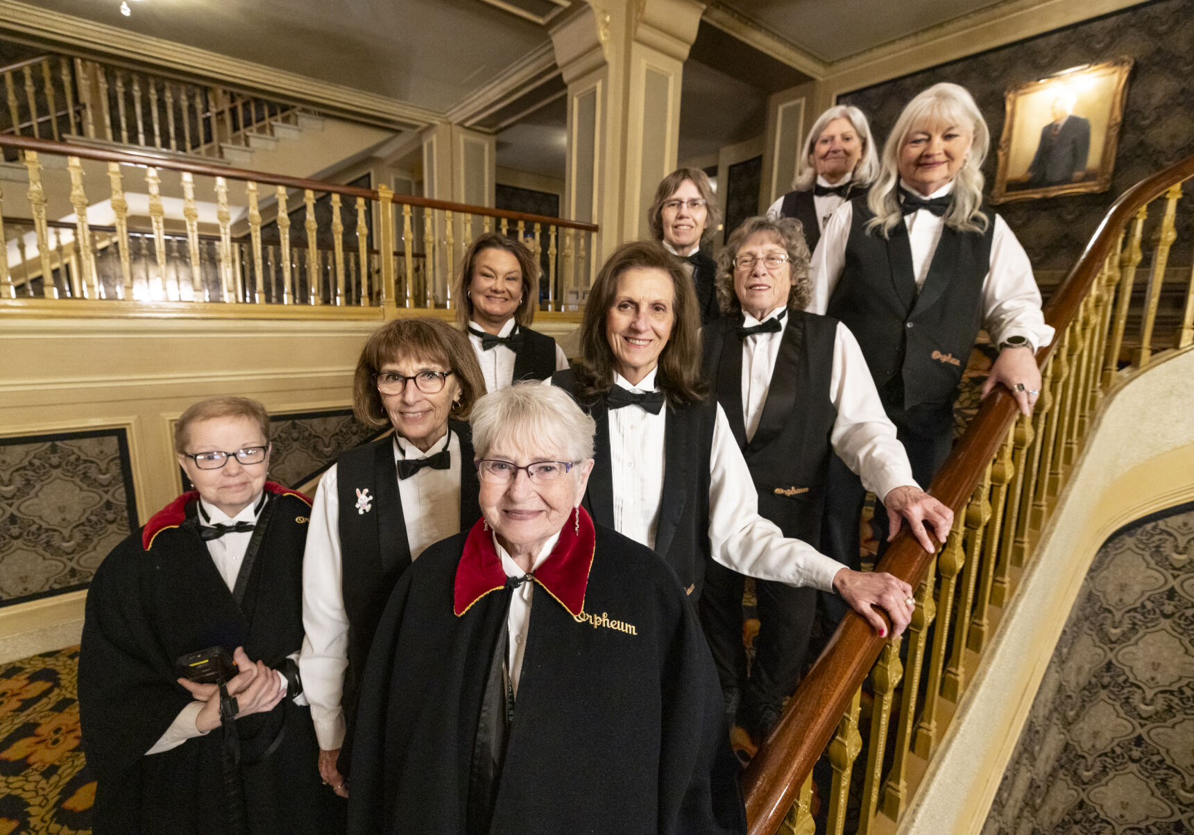 Meet the ushers who help Sioux City's Orpheum Theatre move - Vimarsana News
