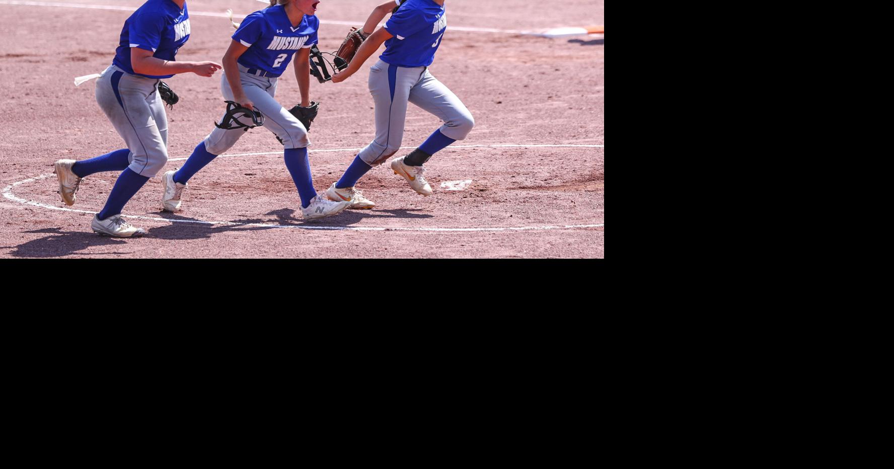 IGHSAU SOFTBALL NewellFonda advances to semifinals with 20 win over