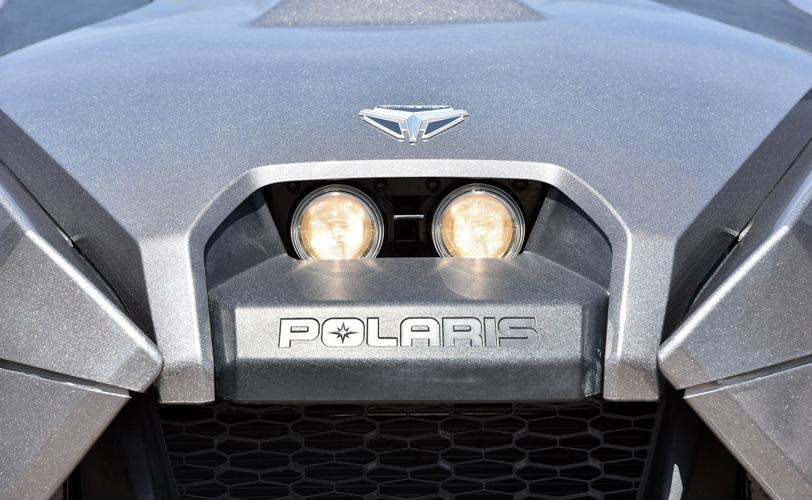 Polaris Slingshot Fountoulakis
