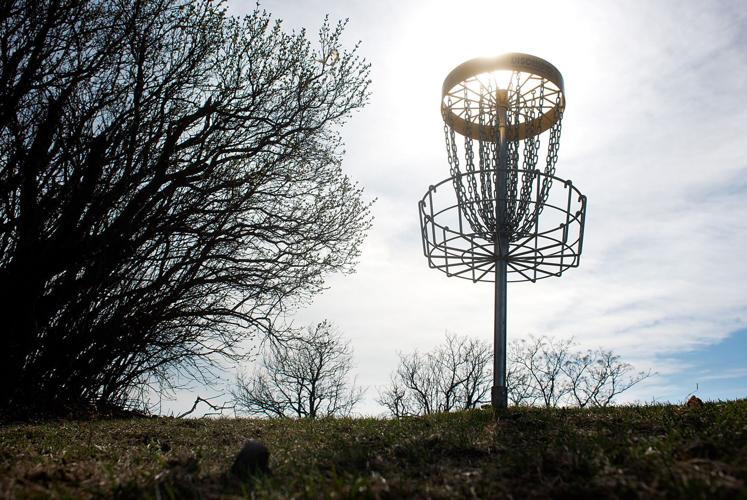 Entering its first spring, Grandview Park disc golf is already a hit Entering its first spring, Grandview Park disc golf is already a hit