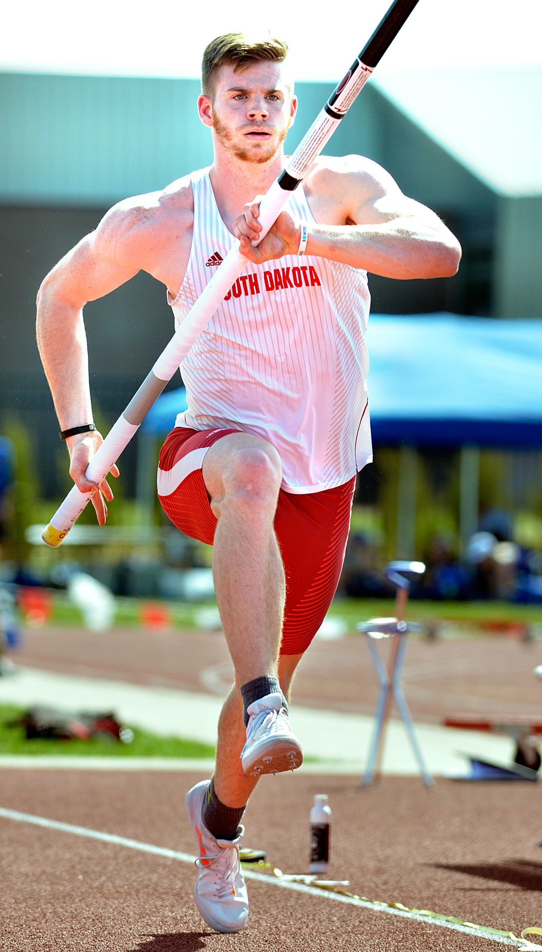 chris nilsen pole vault