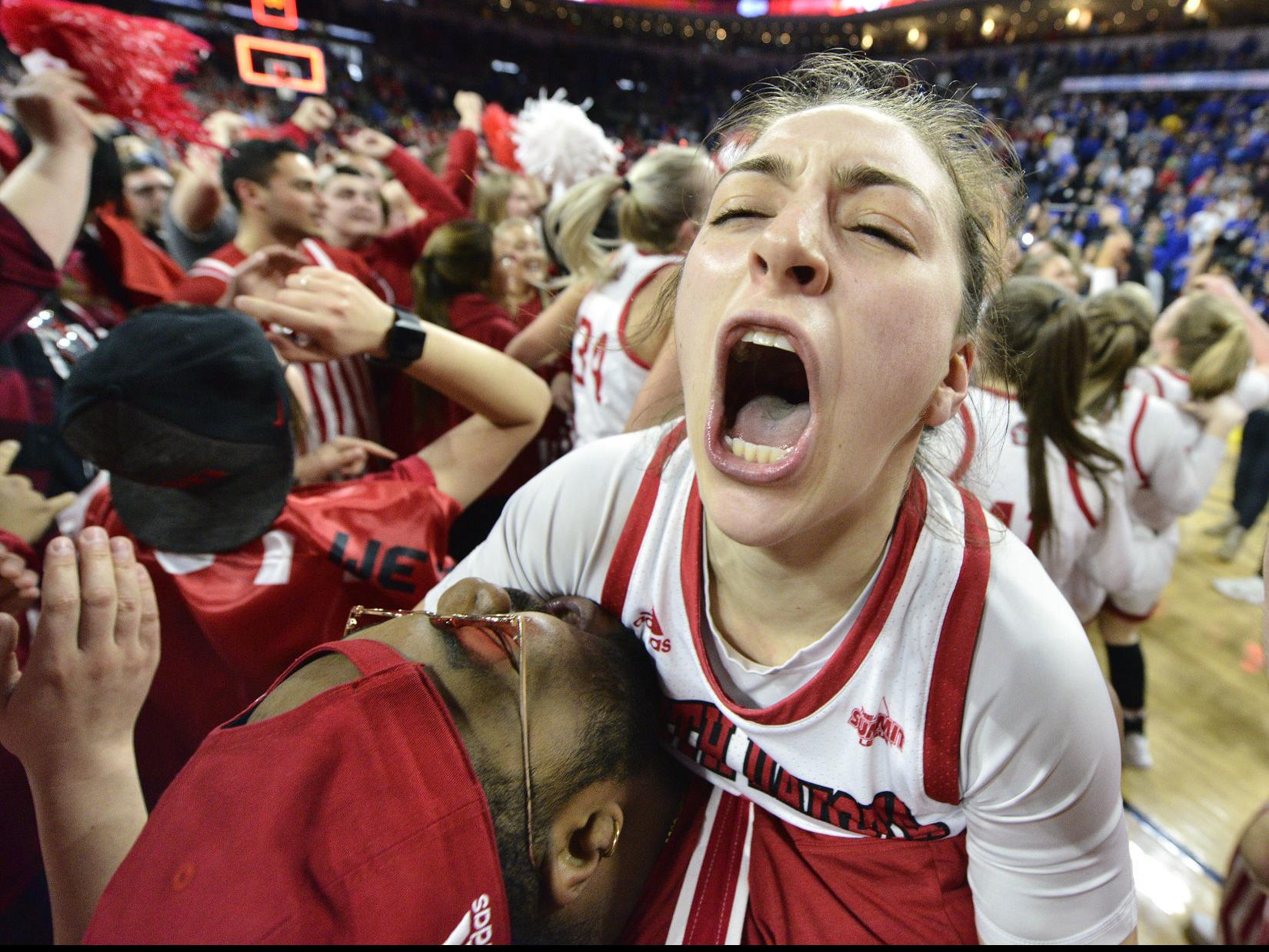 Usd Women Defeat South Dakota State To Win Summit League Title