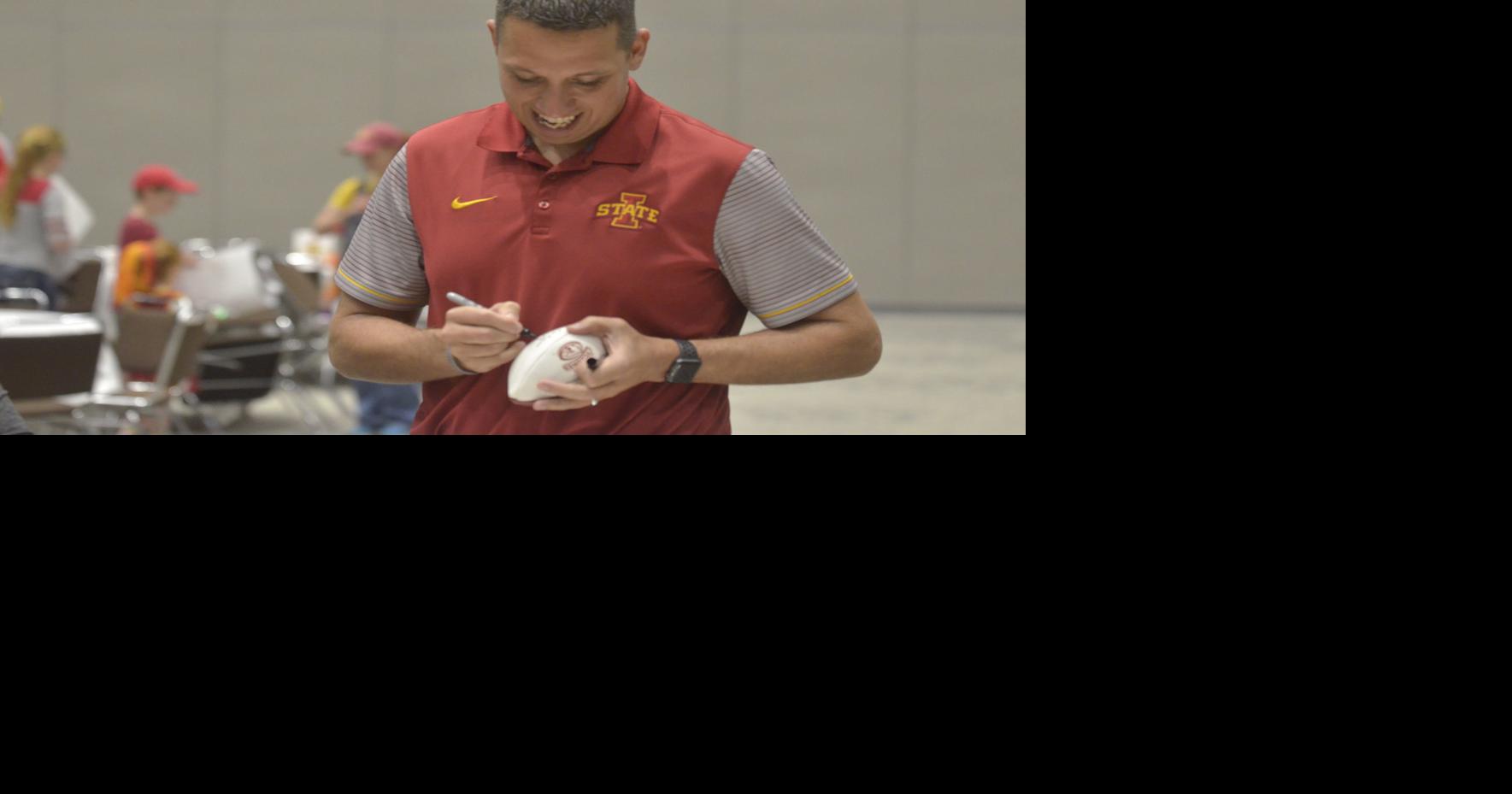 Iowa State Tailgate Tour stops in Sioux City