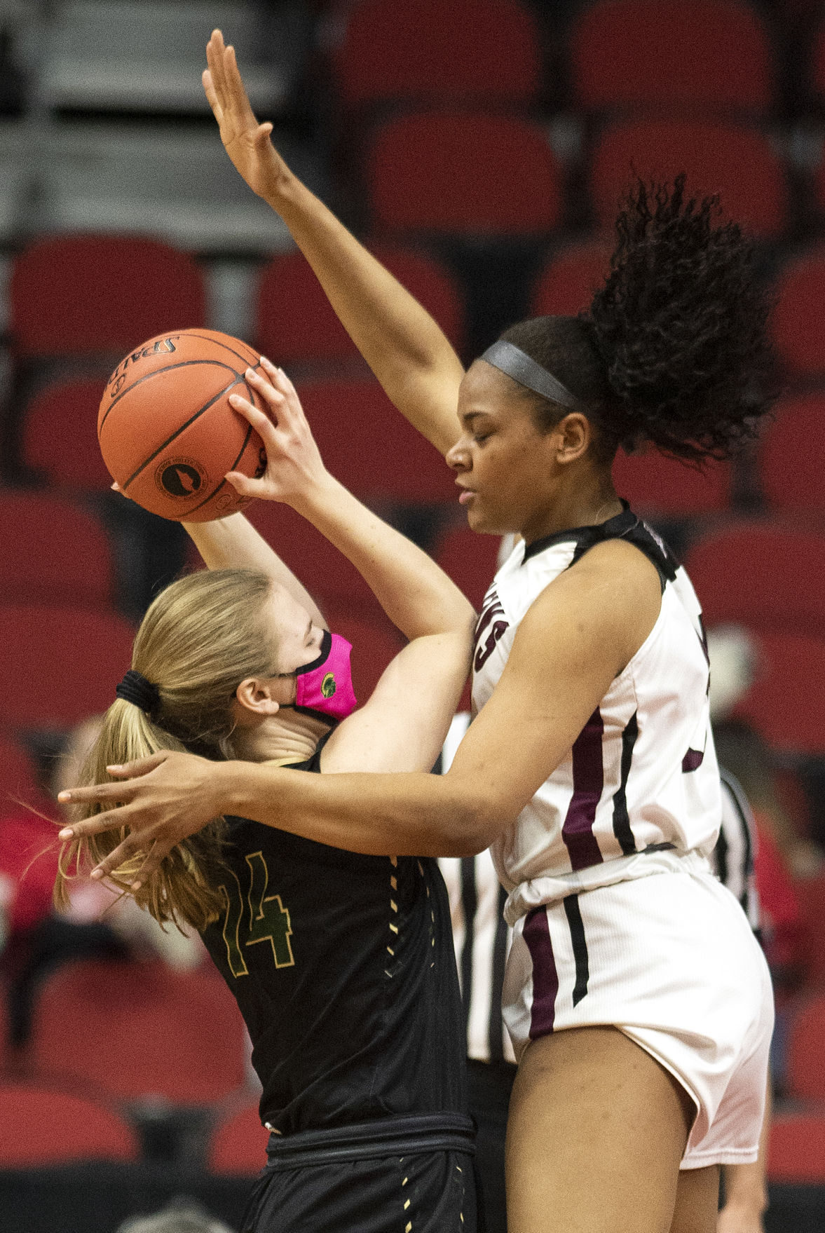 Waterloo West vs Iowa City West girls state basketball