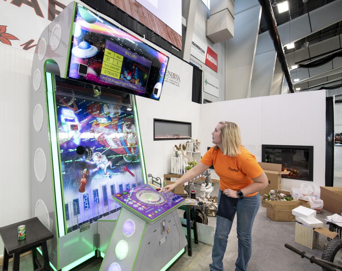 Siouxland Home Show setup is underway