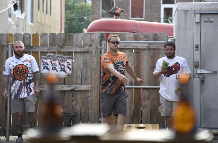 Cornhole_2.jpg