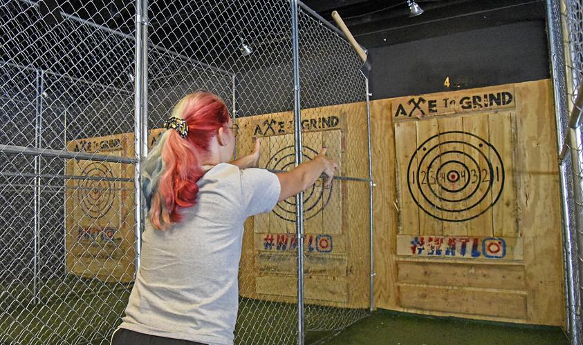 AxeThrowing_7.jpg
