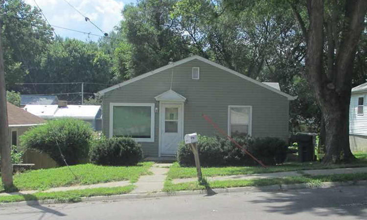 2733 Cheyenne Blvd, Sioux City - $99,000