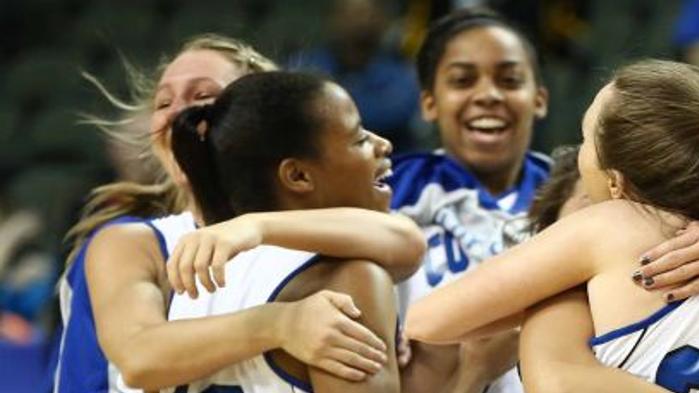 Shurn St Francis Cap Unbeaten Season With National Title
