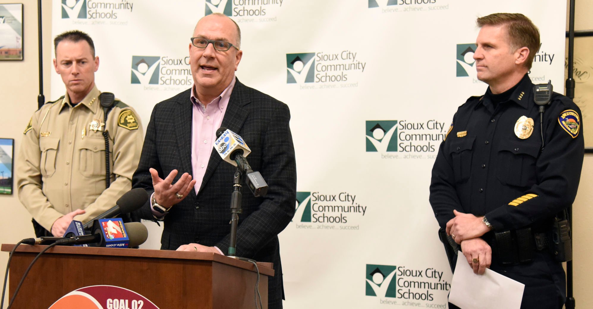 Sioux City Superintendent Paul Gausman one of four finalists for