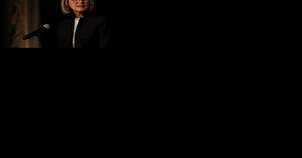 Iowa governor denies influence over Summit pipeline process - Vimarsana News