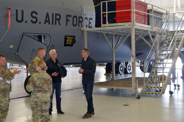 Sioux City 185th Air Refueling Wing makes pitch to Feenstra
