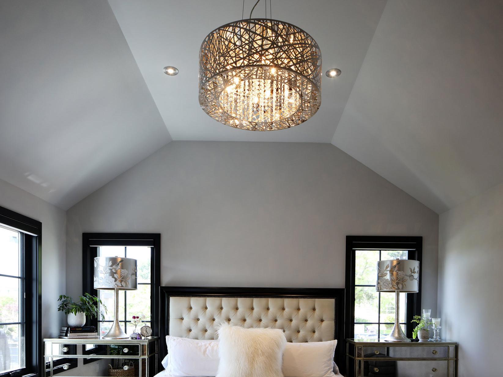 This Modern Farmhouse Keeps A Considerately Low Yet Also Black