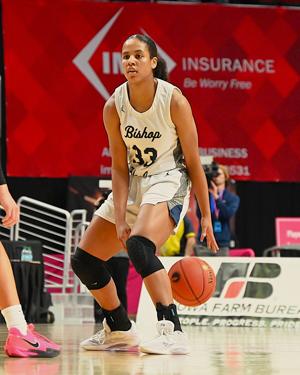 Snoozy sets Heelan, 4A single-game scoring mark with 39 in Crusaders' quarterfinal win