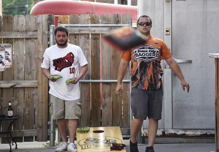 Cornhole_6.jpg