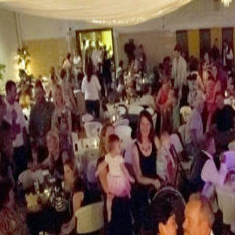 Gallagher Moorhead Couple Savors Old School Wedding Reception