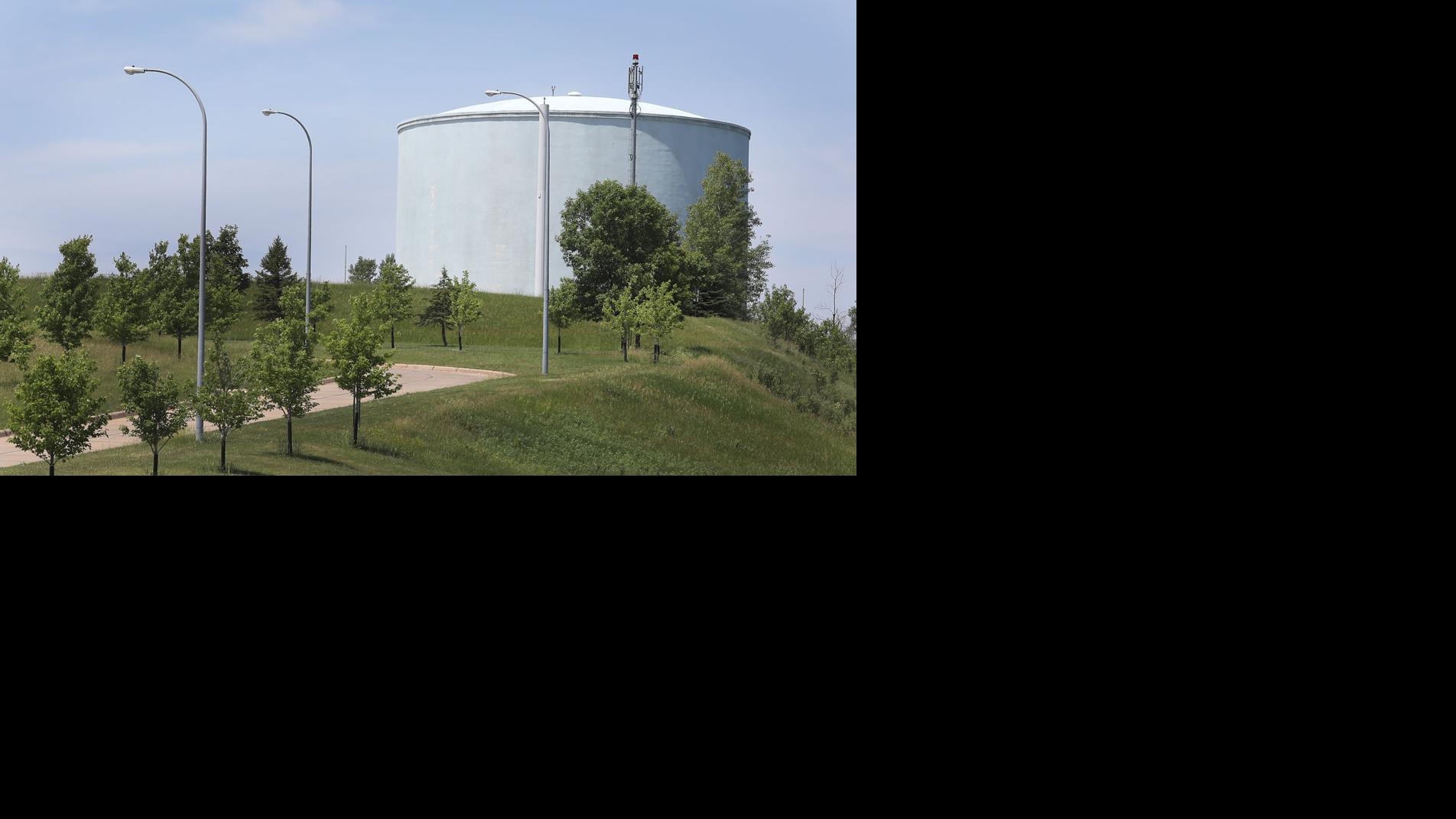 Water tank to tout city as 'Home of Sioux City Sue' Government and