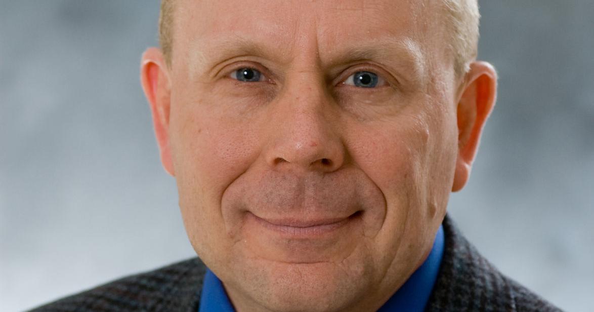 Northwestern prof presents workshop in Minnesota