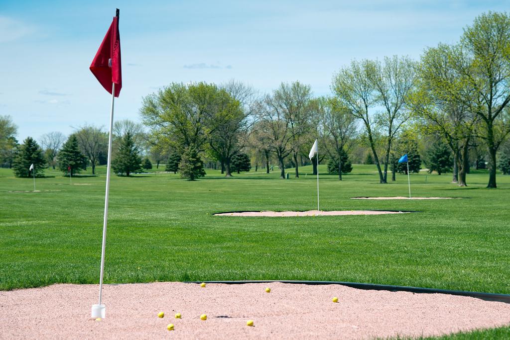 Green Valley Golf Course S Driving Range Receives A Facelift