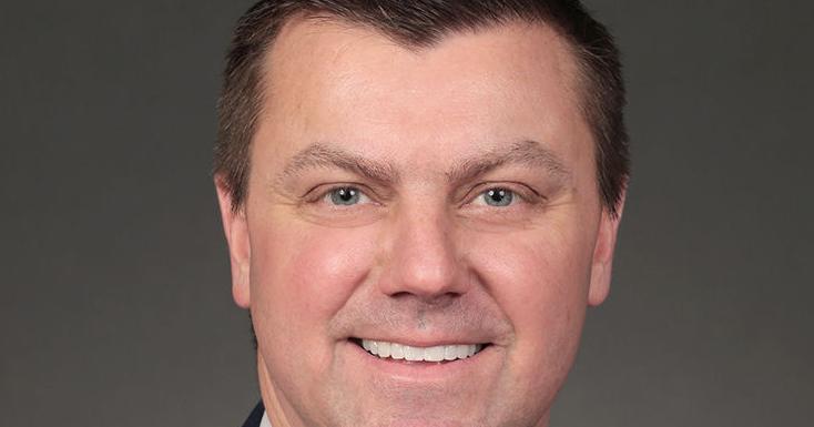 Iowa Senate leader says jail for teachers over books ‘not a good idea’