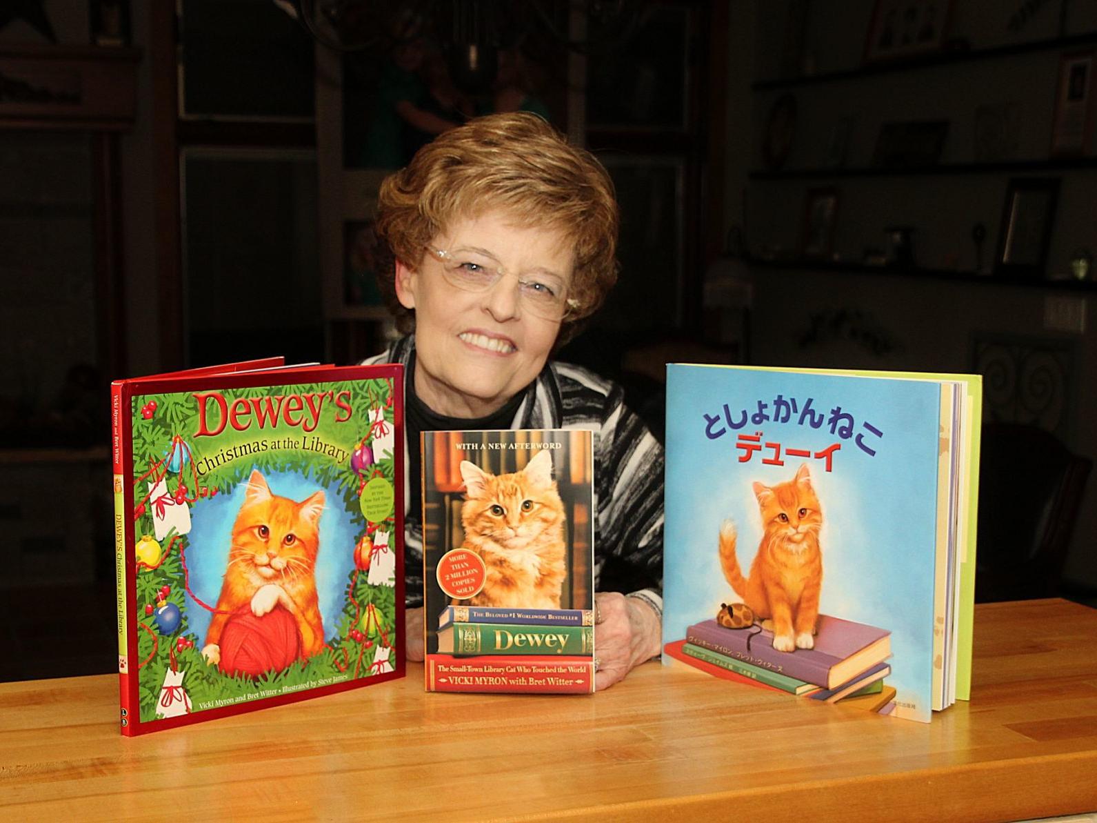 Updated Book On Spencer S Dewey The Cat Goes On Sale Monday Local News Siouxcityjournal Com
