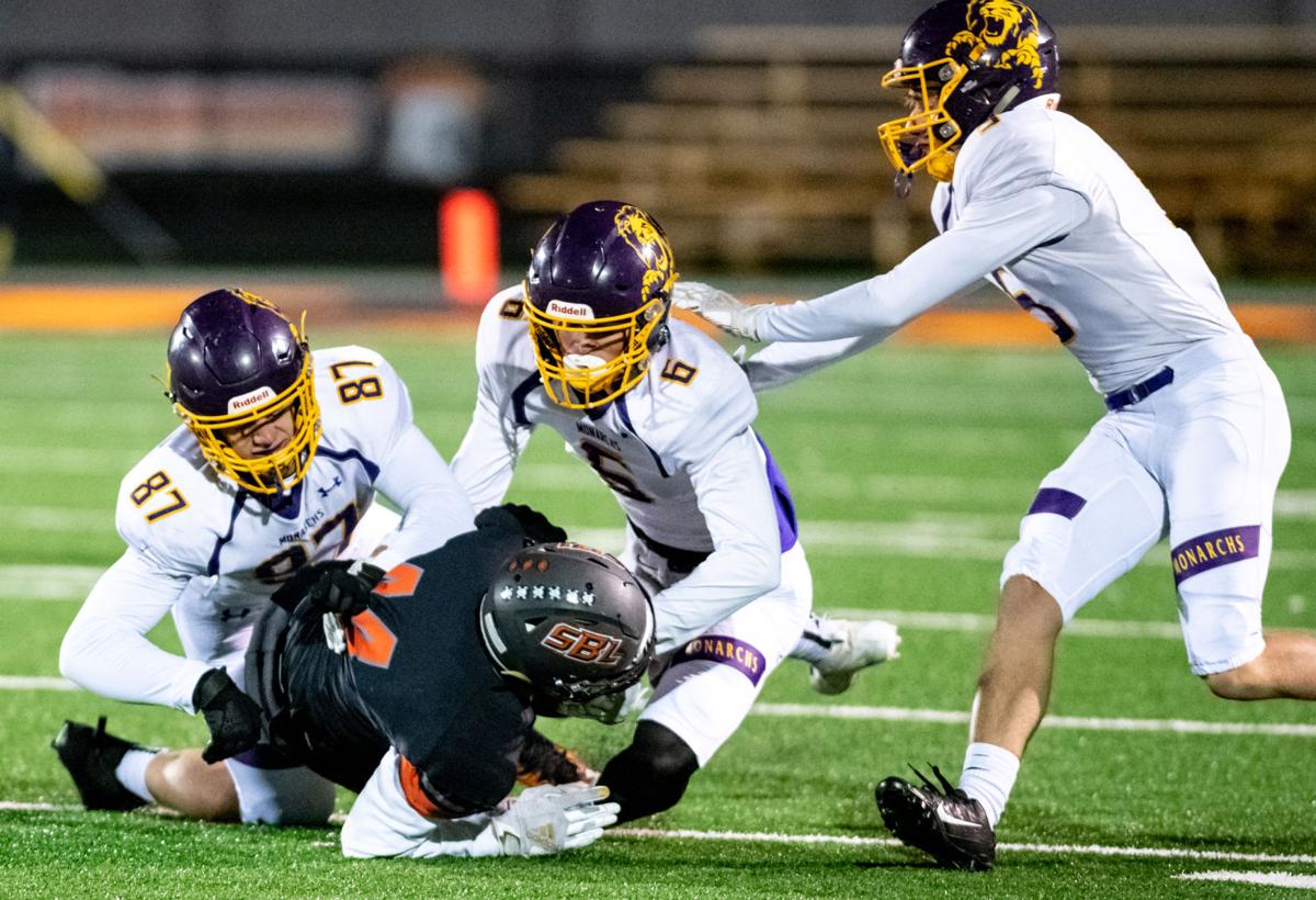 Sergeant BluffLuton returns from hiatus in convincing 4414 win over