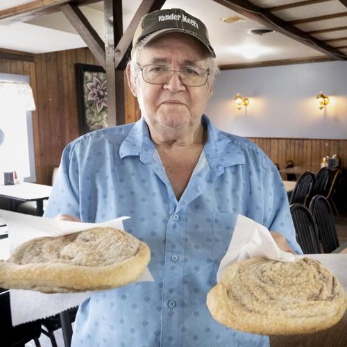 Le Mars, Iowa is where ice cream (and doughnuts, broasted chicken, taverns and BBQ) rule