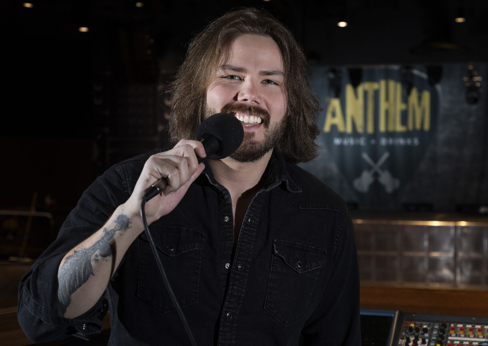 Country artist Dane Louis returns to Sioux City for SITP - Vimarsana News
