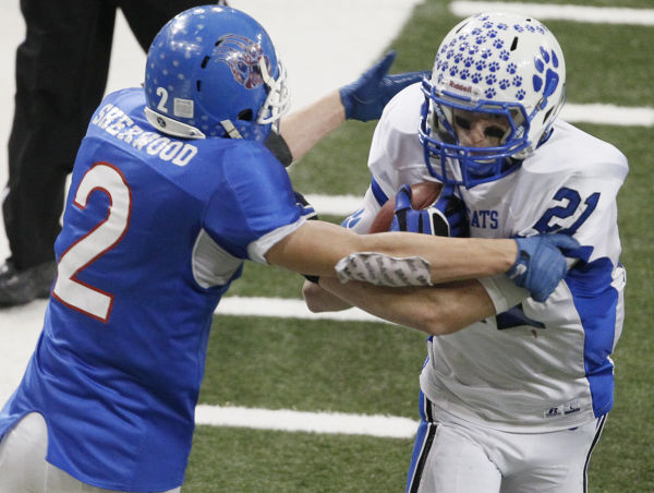 Lyon College Football Division : West Lyon roars to fourth state title