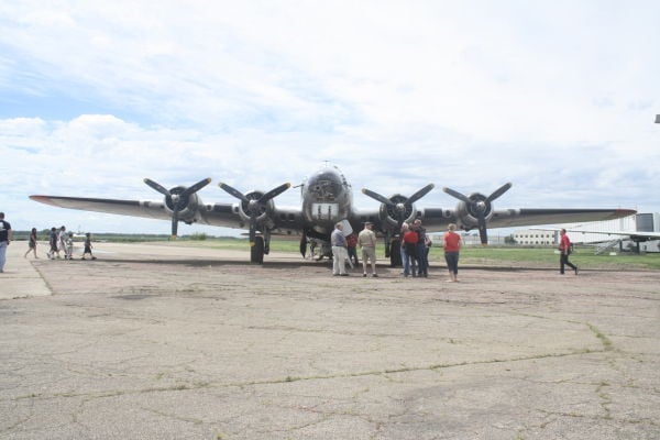 Transportation Expo, B-17 Serve As Reminders Of Sioux City History