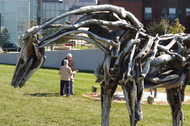 Sculpture Garden A Hit In Des Moines Iowa News