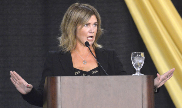 Photo Tv Actress Inspires At Siouxland Power Lunch 9089