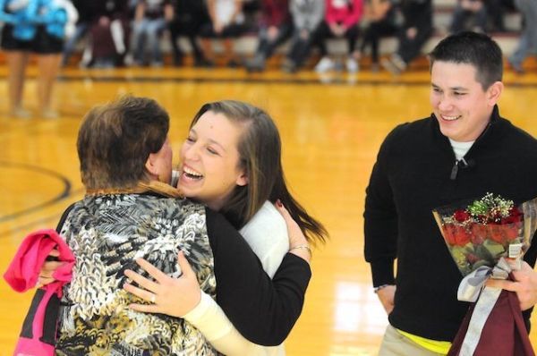 Gallagher She Says Yes At Center Court Columnists Tim Gallagher Siouxcityjournal Com