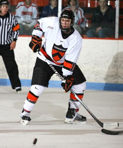 High school hockey's post goes viral after fatal skate slashing