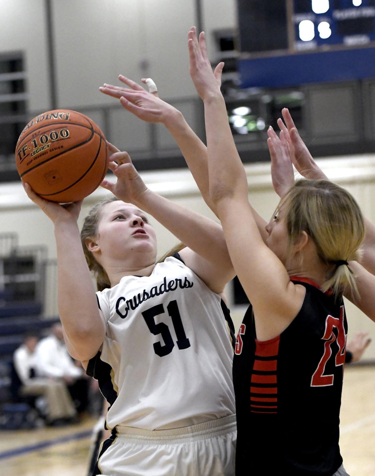 Defense 3 Pointers Push No 4 Bishop Heelan Girls Over Le Mars