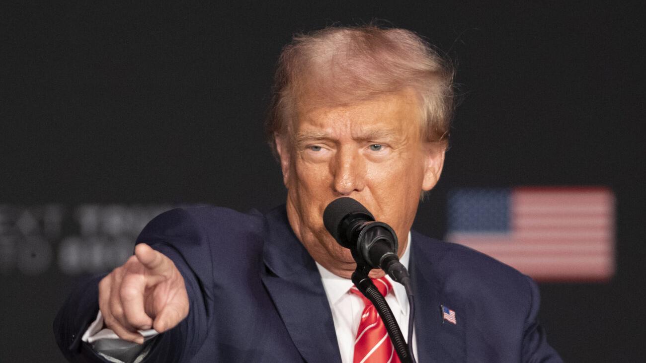 Image for Trump endorses Feenstra in Iowa GOP governor's race