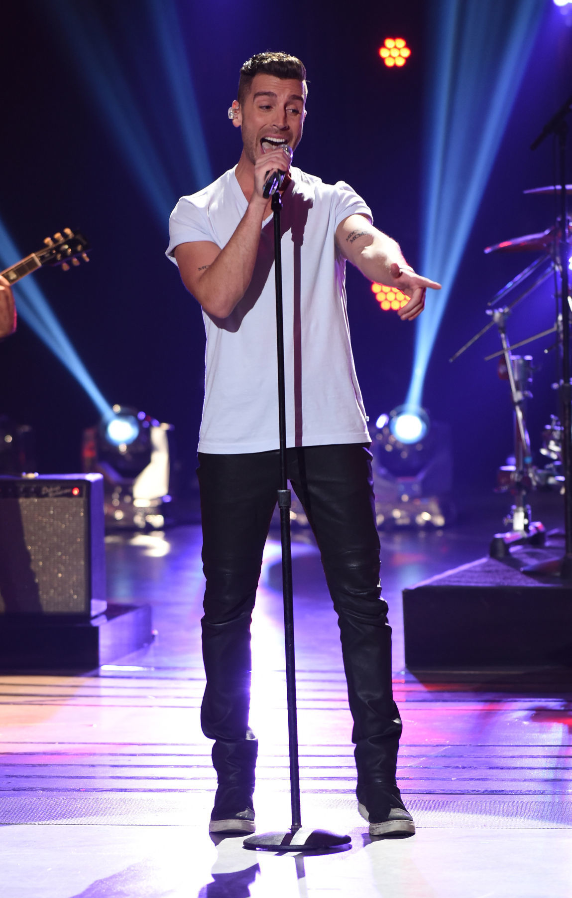 'American Idol' Nick Fradiani says great songs create a superstar