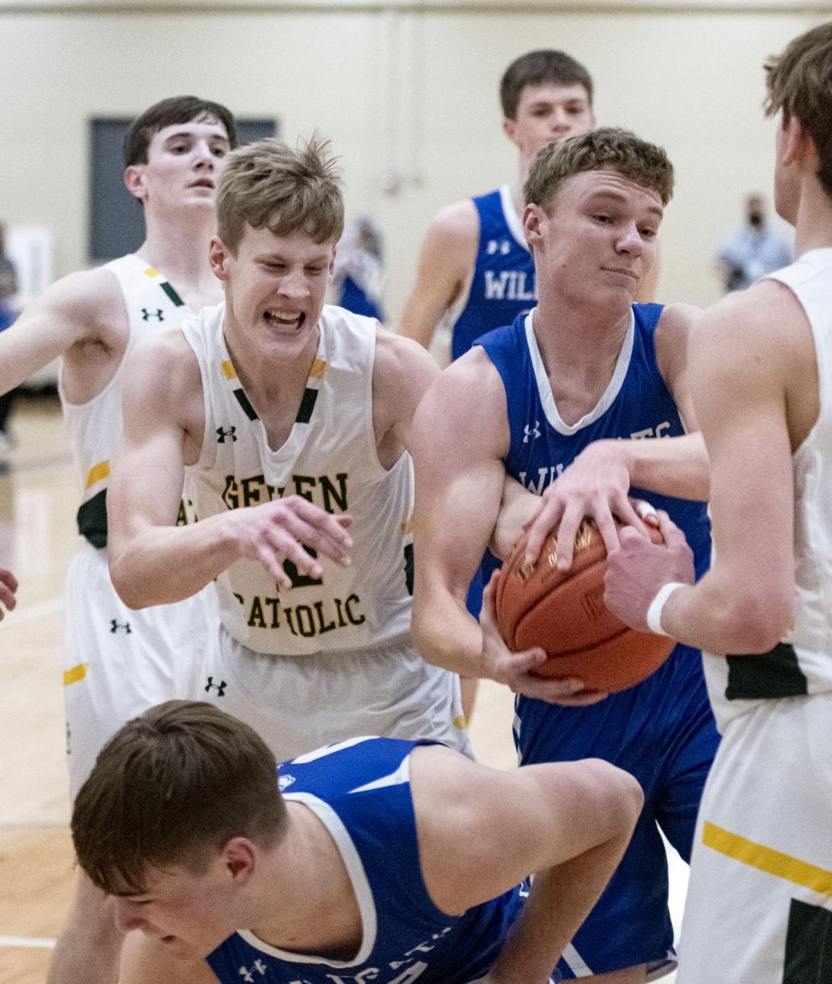 Gehlen Catholic vs Woodbury Central basketball