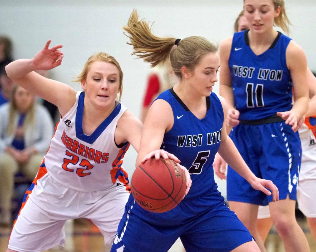 Sioux Center makes third straight state trip Basketball