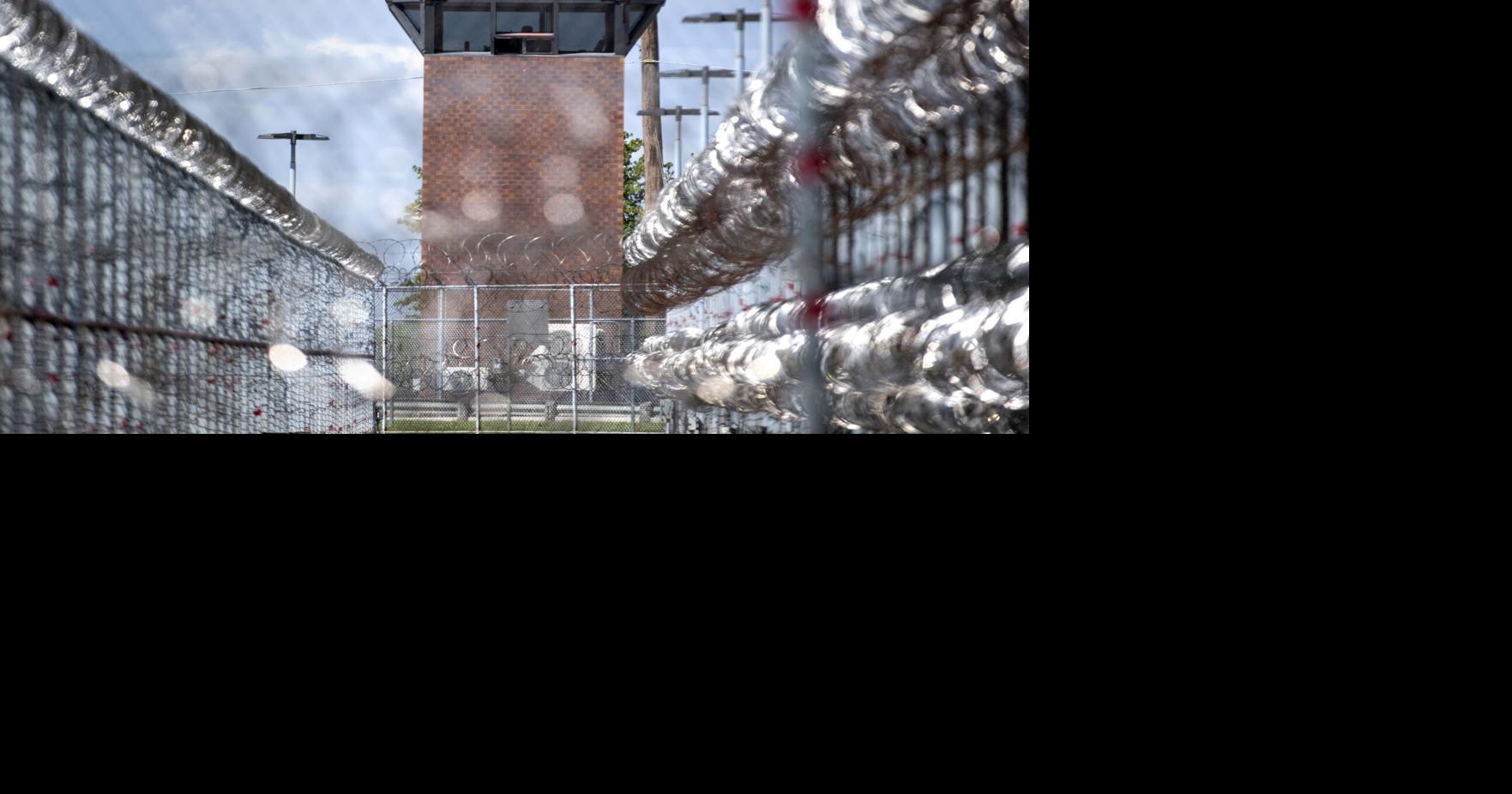 4 staff members at Nebraska State Penitentiary assaulted