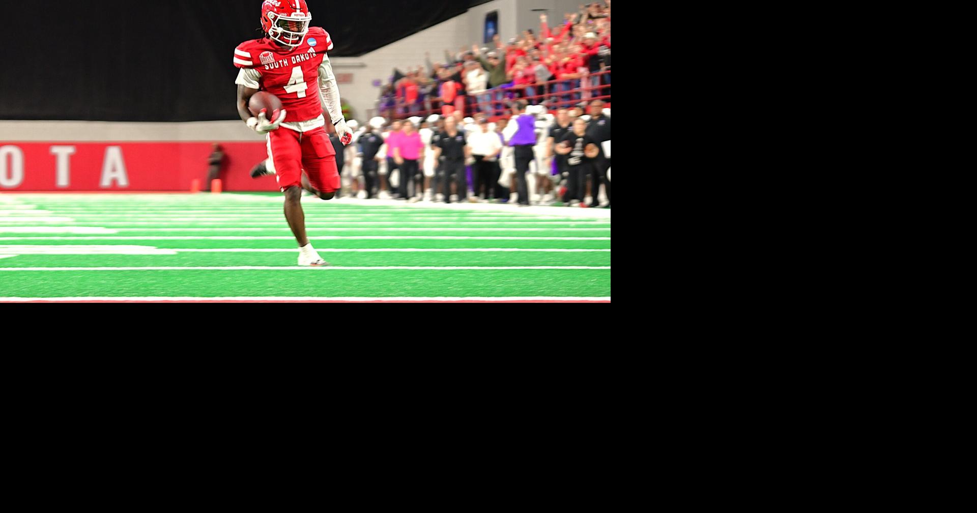 Coyotes flip the script on Tarleton St. to advance in FCS