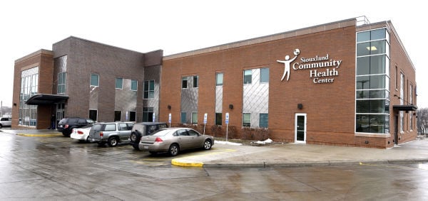 Family planning program enrollment down in wake of Sioux City Planned  Parenthood clinic closing