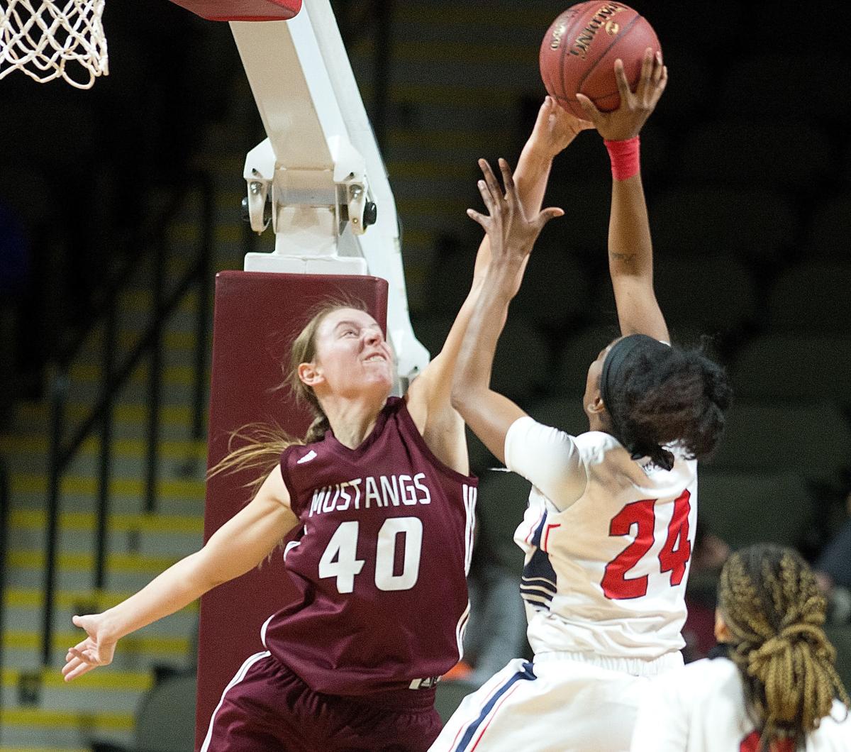 Basketball NAIA Morningside vs. Antelope Valley