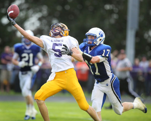 QB Menage Leads Central Lyon George Little Rock Past West Lyon 