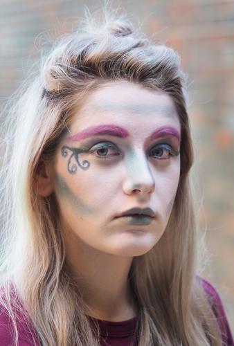 Halloween make-up