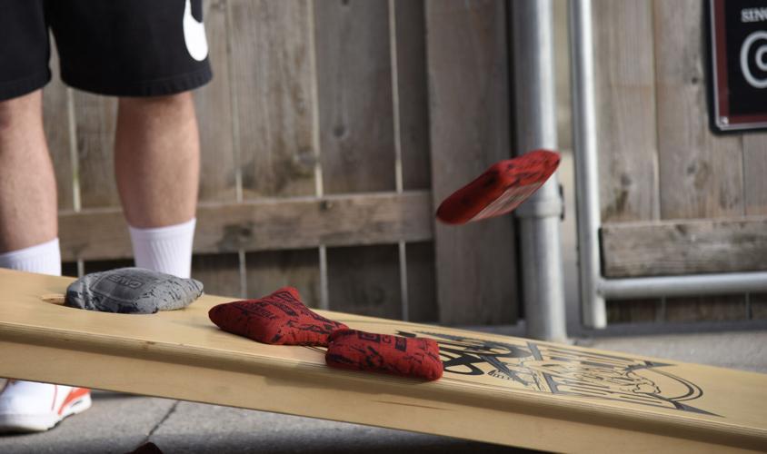 Cornhole_4.jpg