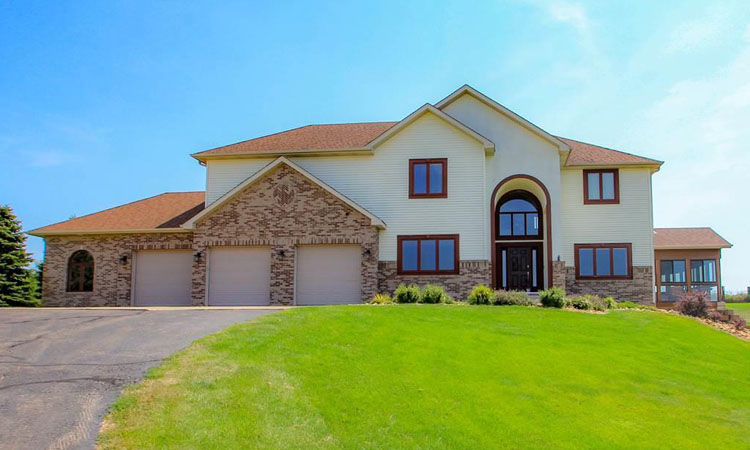 22622 Grenoble, Sioux City - $475,000