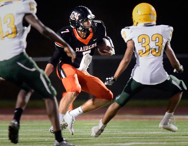 Football Des Moines Hoover at Sioux City East