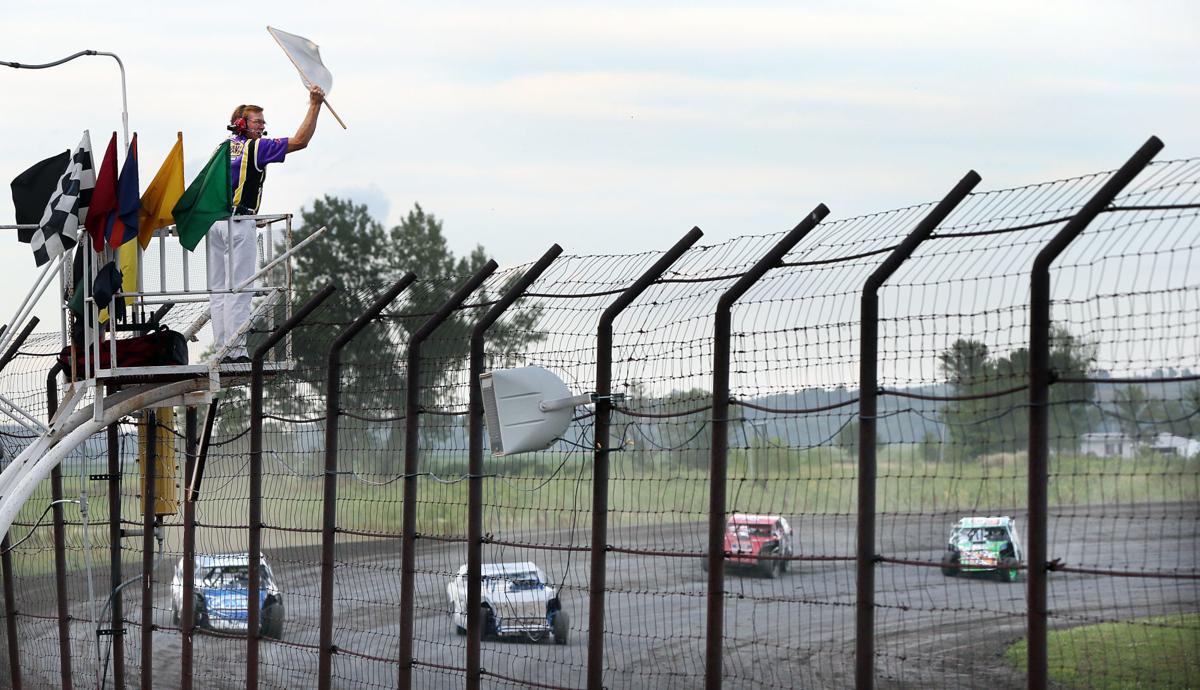 Park Jefferson, Raceway Park to race without fans on Saturday and